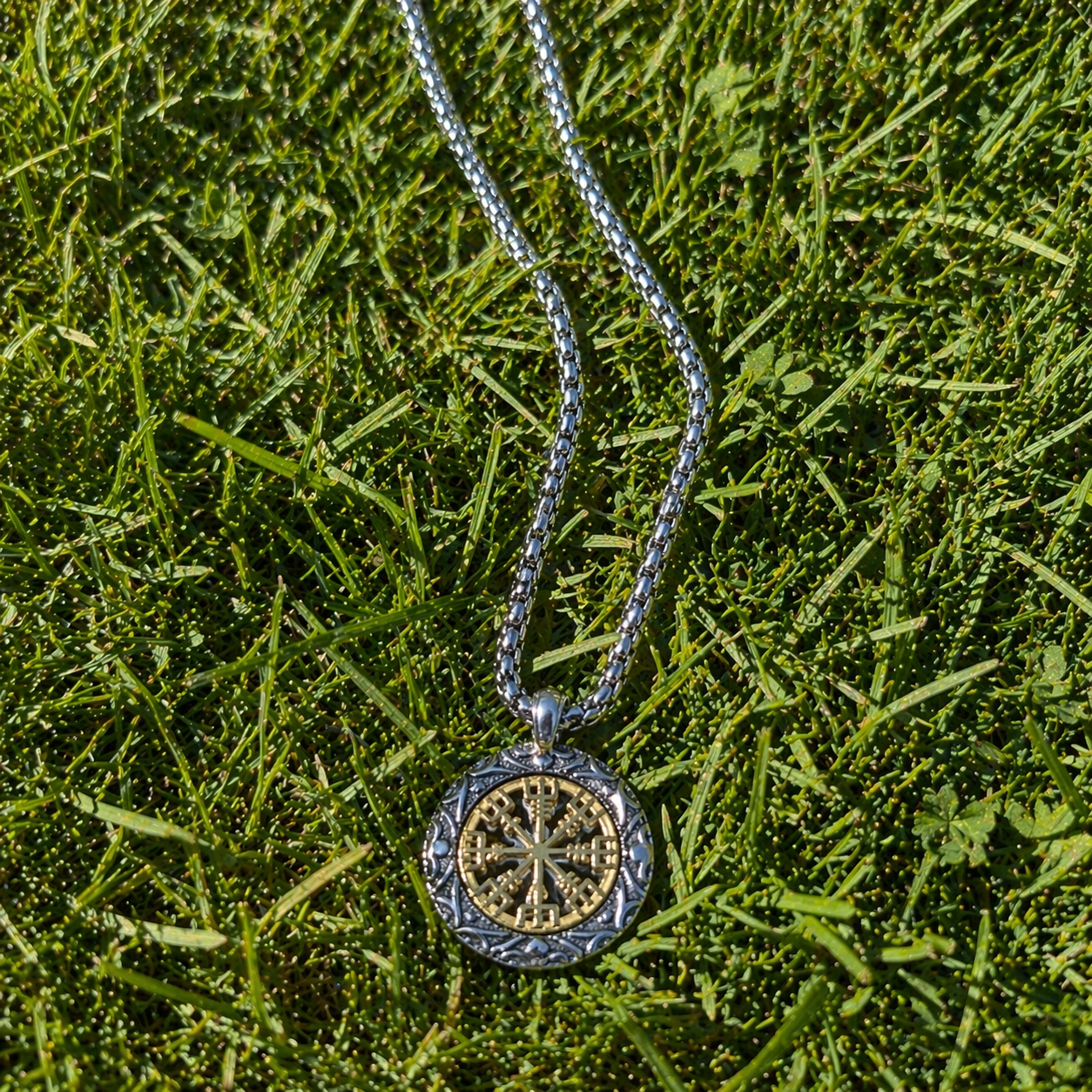 Norse/Viking symbolism Necklace-Vegvísir Viking Compass Necklace